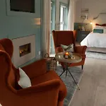 Roseville House - Luxury Accommodation 4*