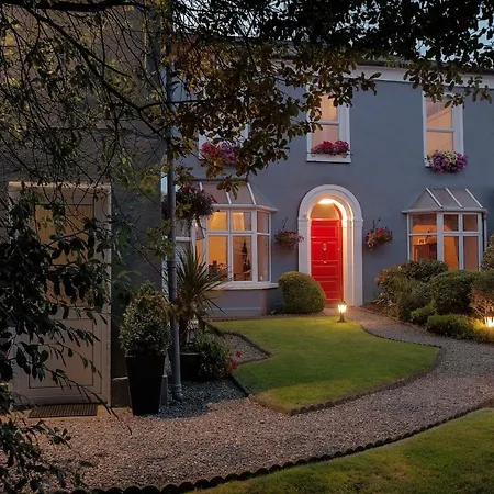 Roseville House 욜