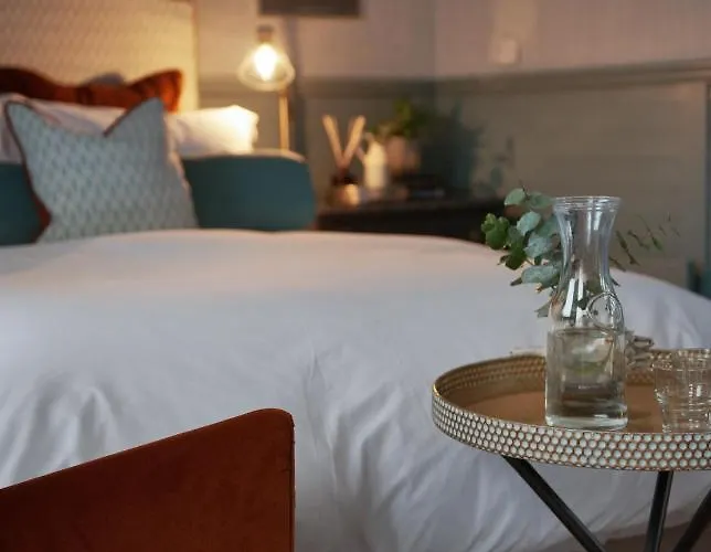 Roseville House Youghal - Luxury Accommodation 게스트하우스 욜
